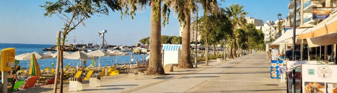 Sea Breeze Apartment in Nea Chora Chania